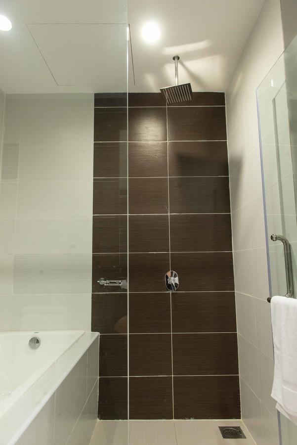 נוסג'יה Encorp Marina Suites By Iconic Bliss מראה חיצוני תמונה